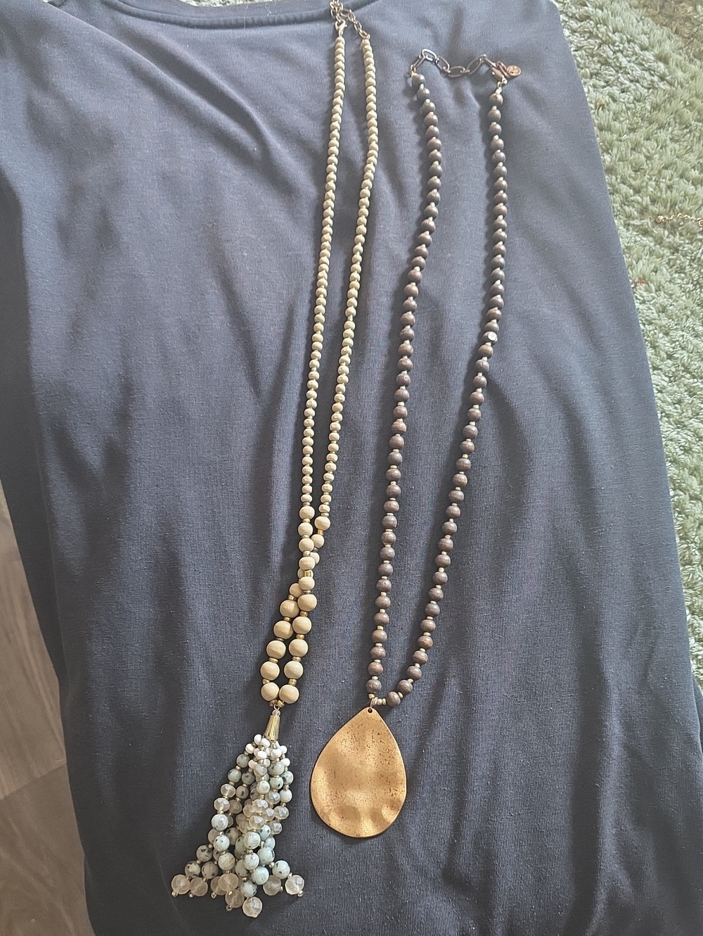Beaded Teardrop Pendant Necklace in Beige and Brown